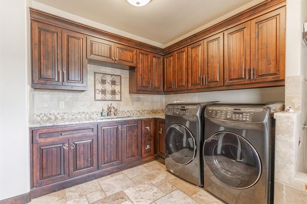 3150 W Waterloo Road Property Photo 23
