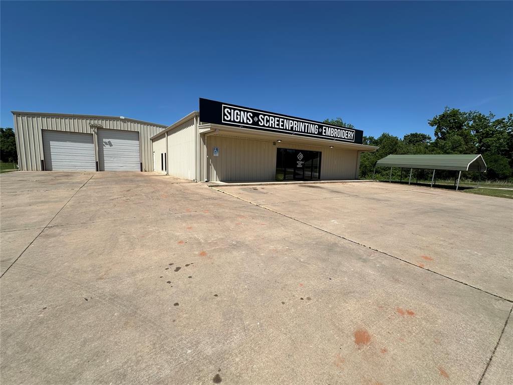 16557 Ne 23rd Street Property Photo 2