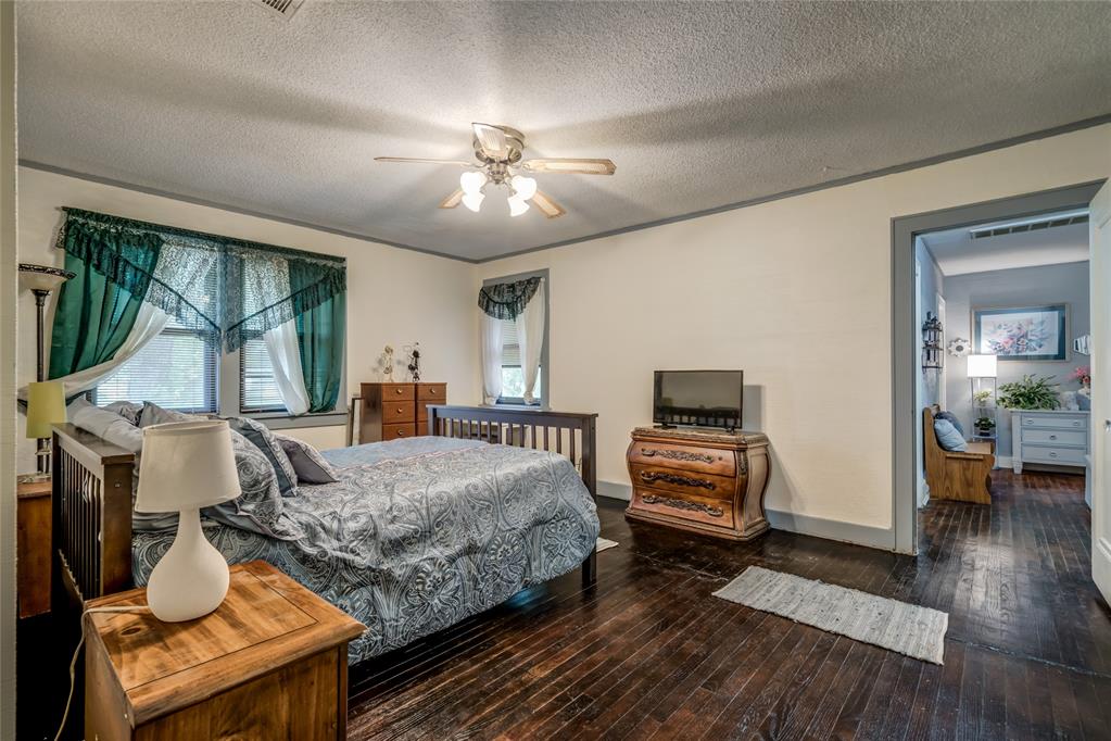 11011 E Draper Avenue Property Photo 10