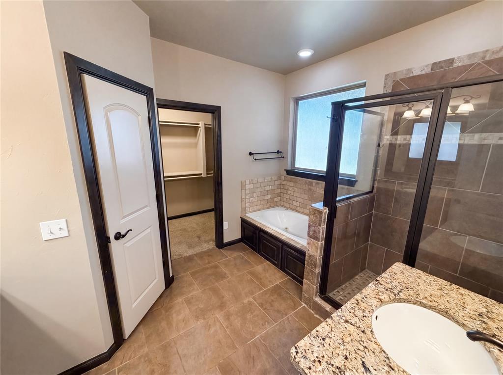 15941 Sky Run Drive Property Photo 6
