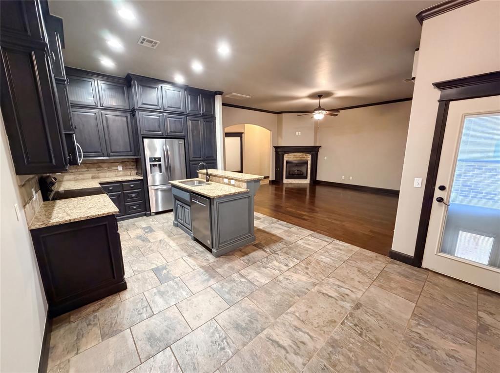 15941 Sky Run Drive Property Photo 8