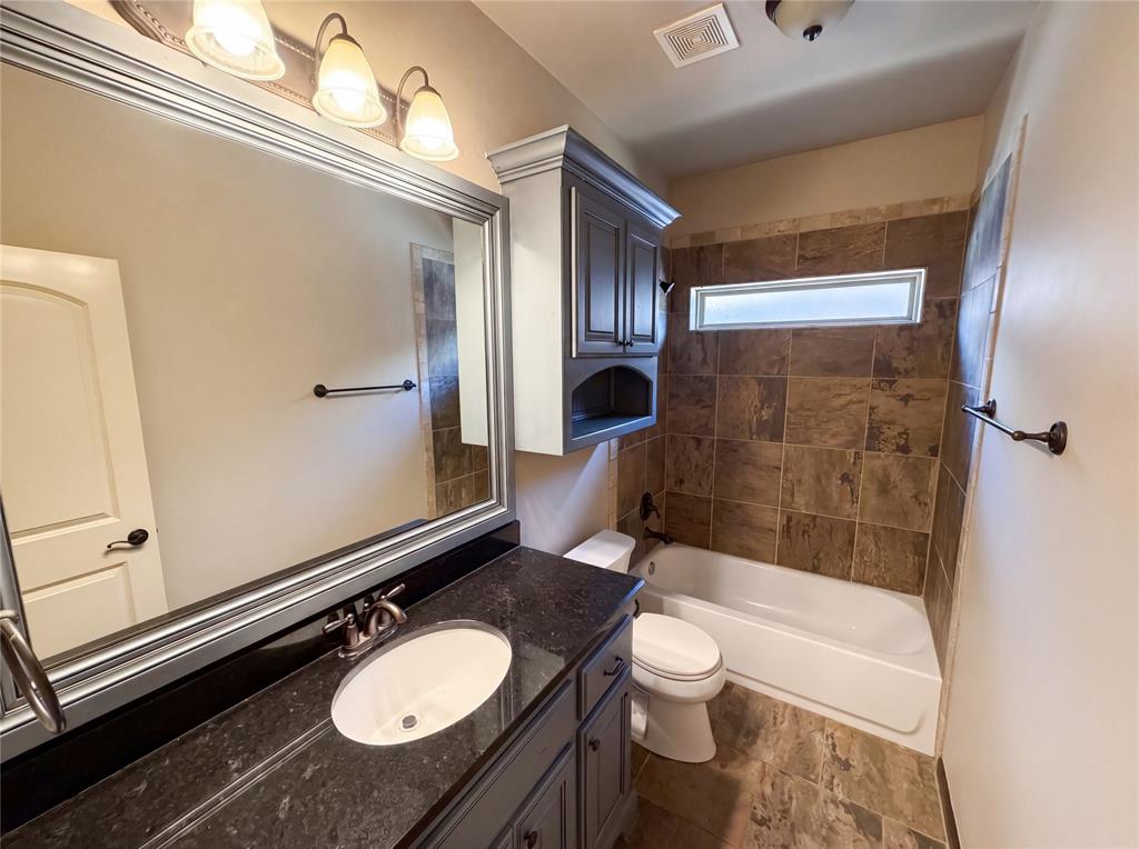 15941 Sky Run Drive Property Photo 13