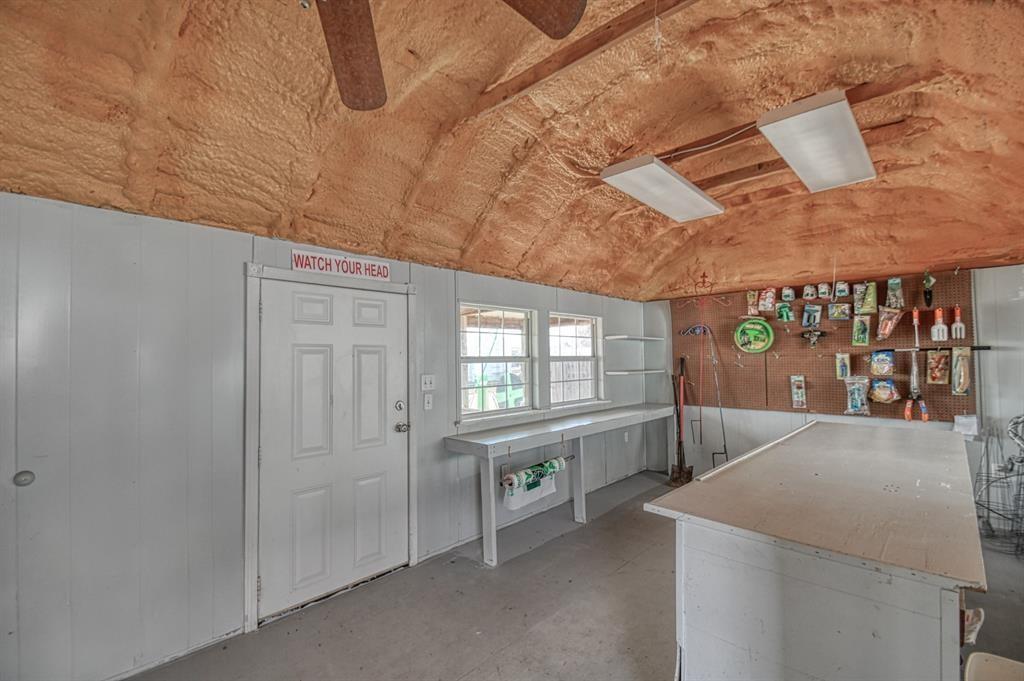 521 W Eel River Street Property Photo 6