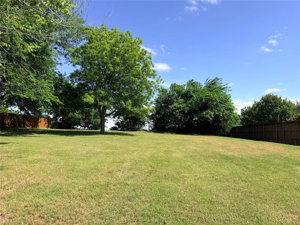 Eagles Nest Property Photo 5