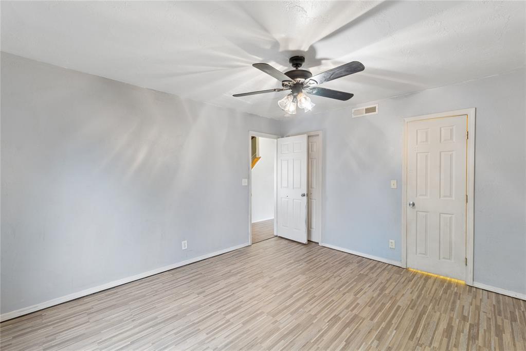 924 S Meadow Lane Property Photo 20