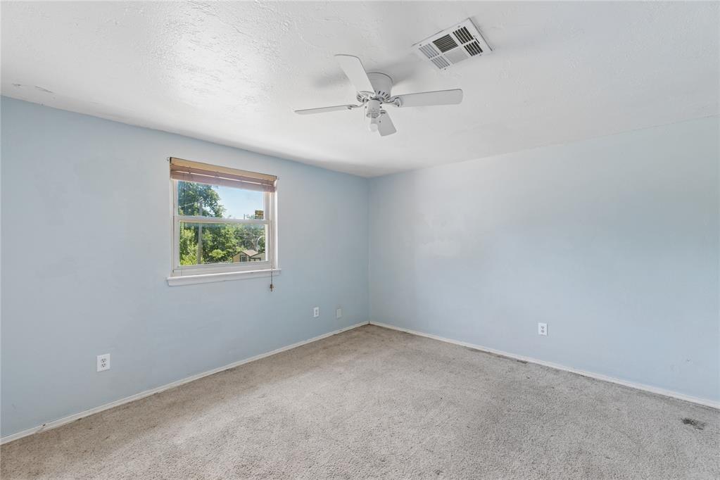 924 S Meadow Lane Property Photo 23