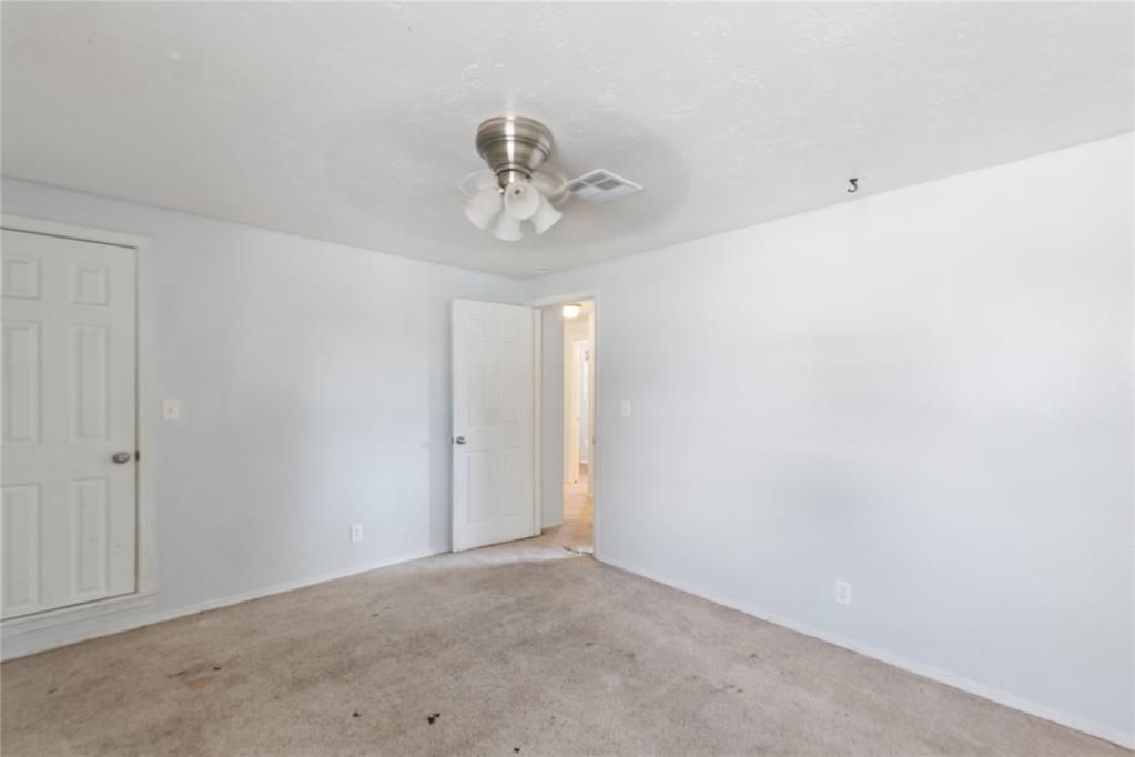 924 S Meadow Lane Property Photo 33