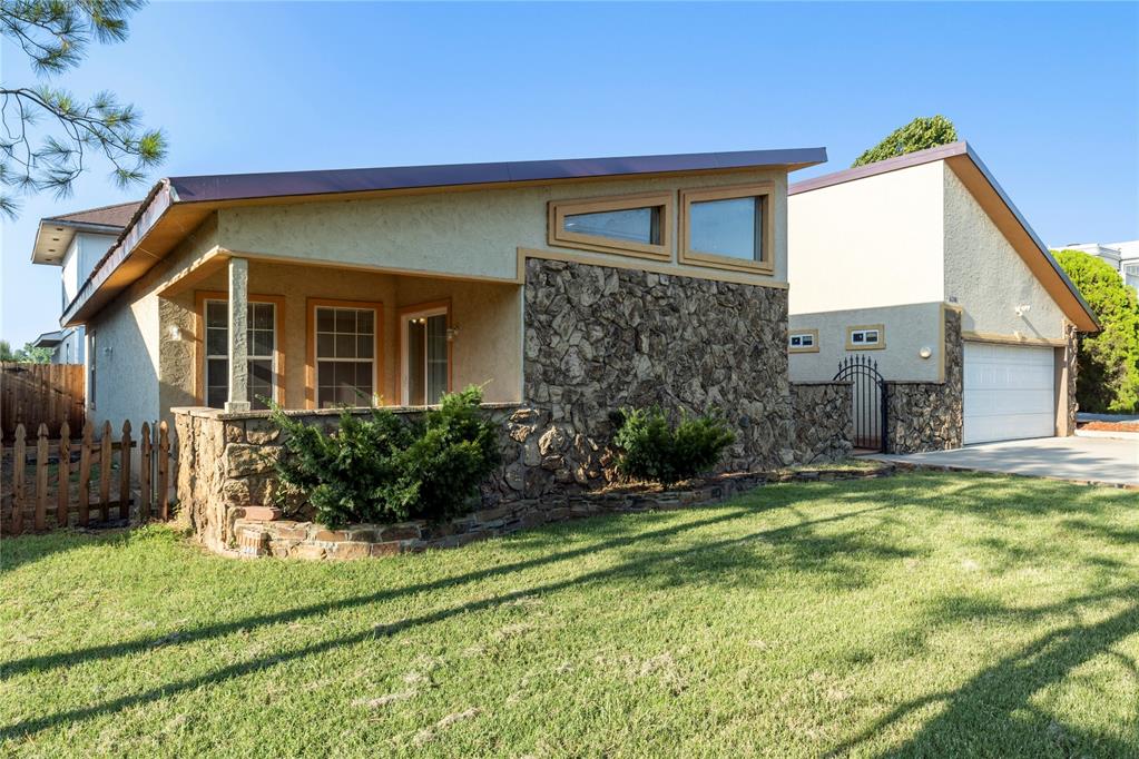 6316 W Hefner Road Property Photo 4