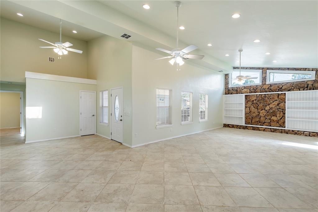 6316 W Hefner Road Property Photo 13