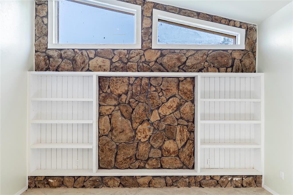 6316 W Hefner Road Property Photo 14