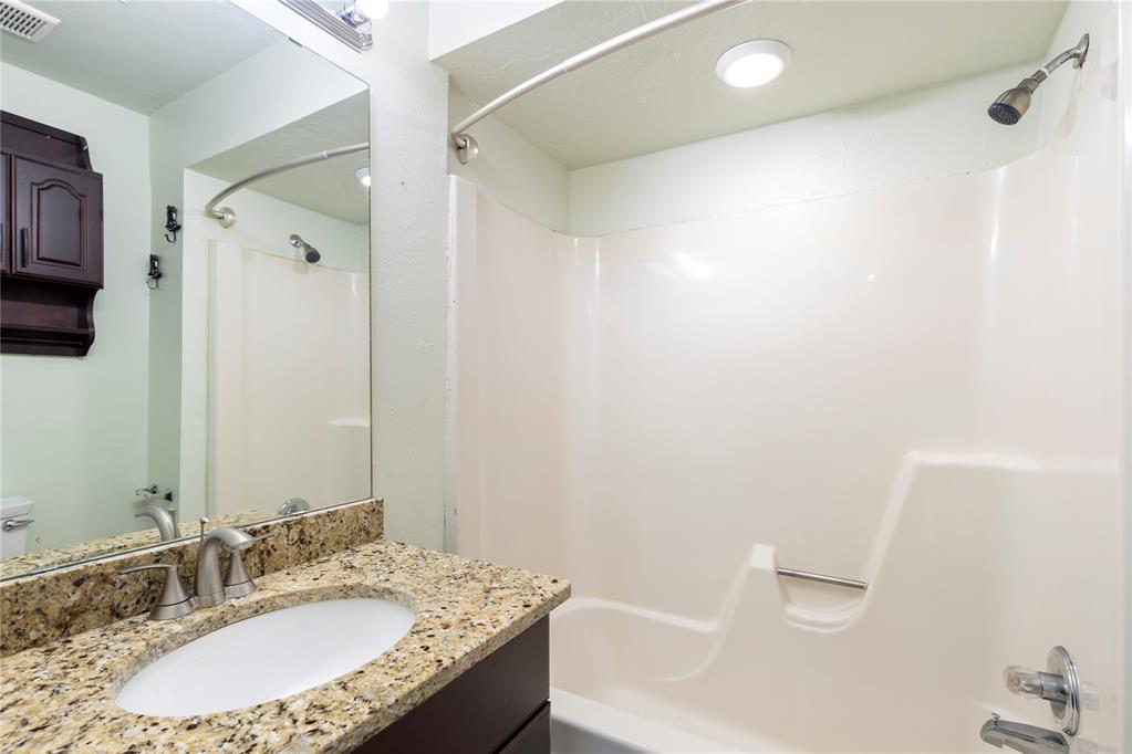 6316 W Hefner Road Property Photo 21