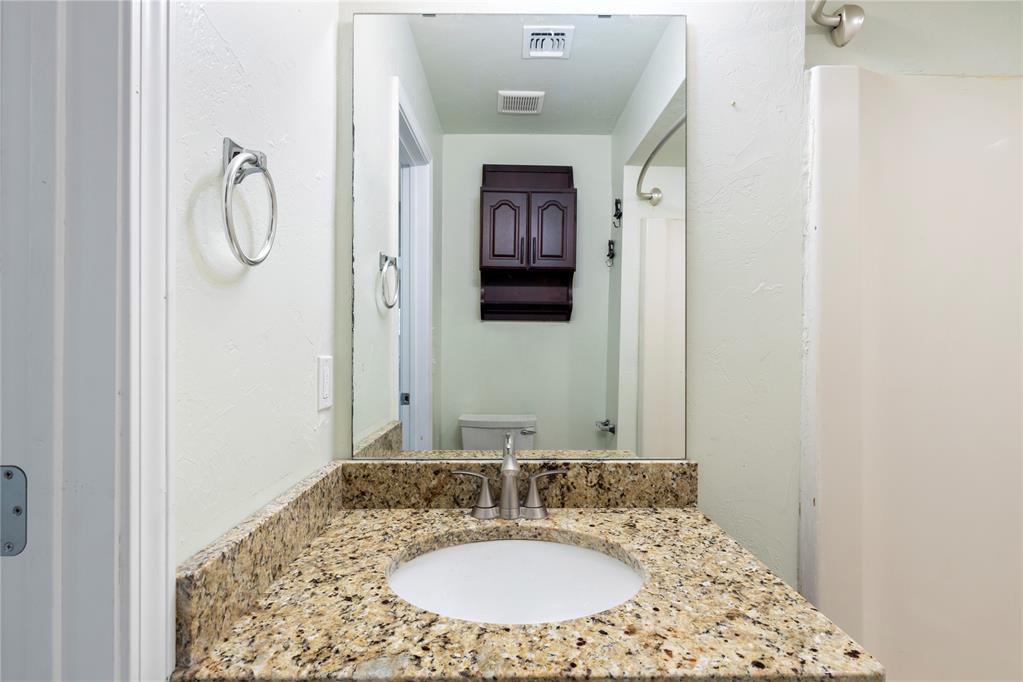 6316 W Hefner Road Property Photo 22