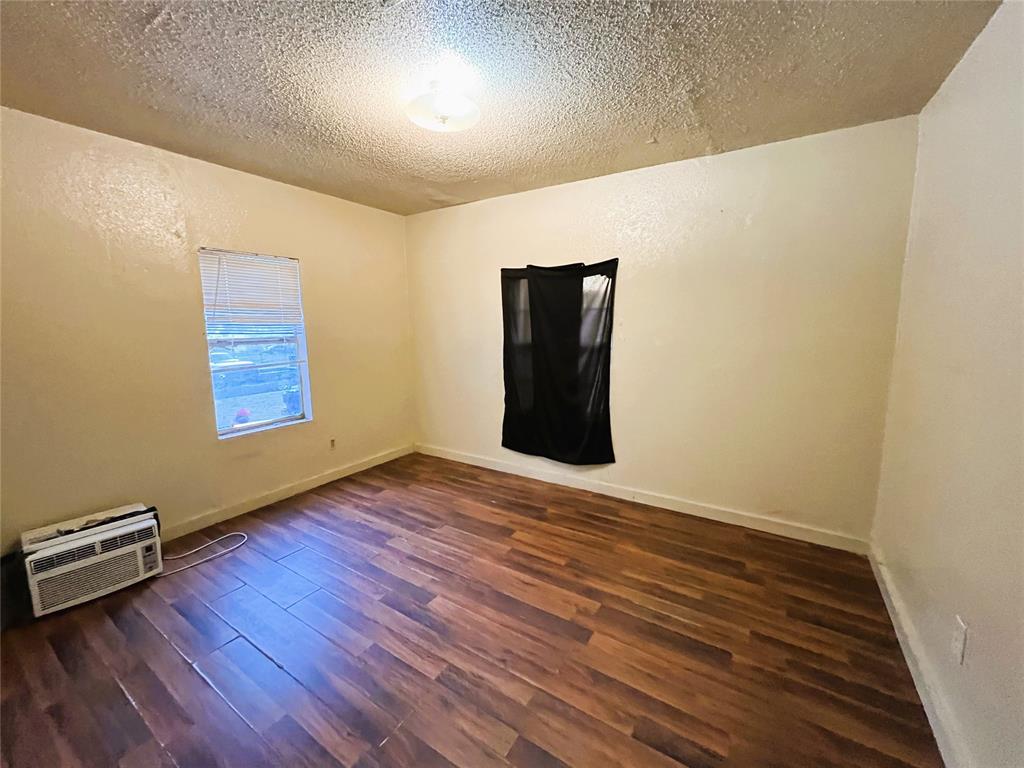 1308 Windemere Drive Property Photo 7