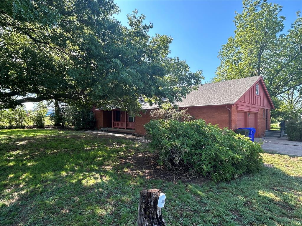 1600 E Imhoff Road Property Photo 3