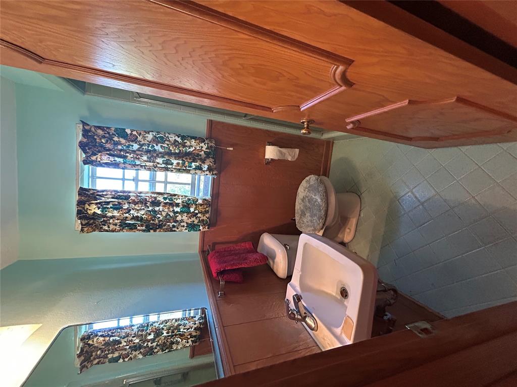 1600 E Imhoff Road Property Photo 12