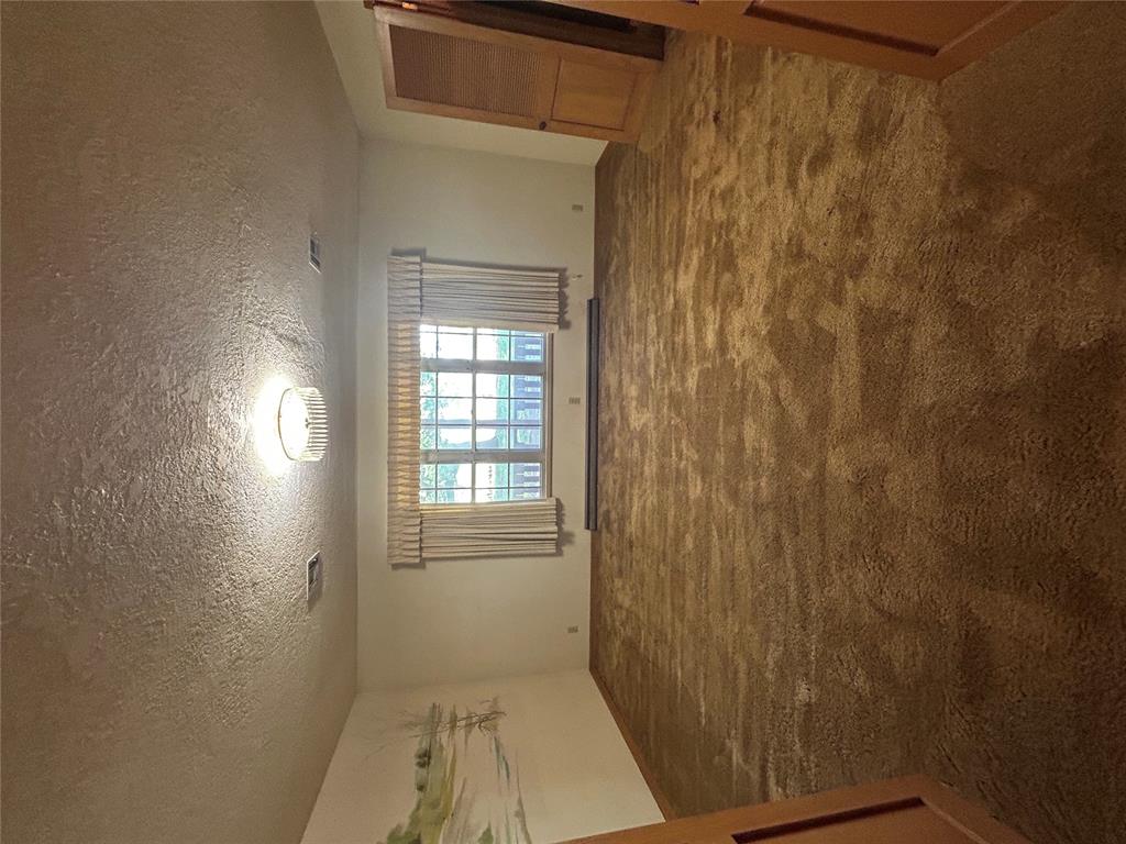 1600 E Imhoff Road Property Photo 20