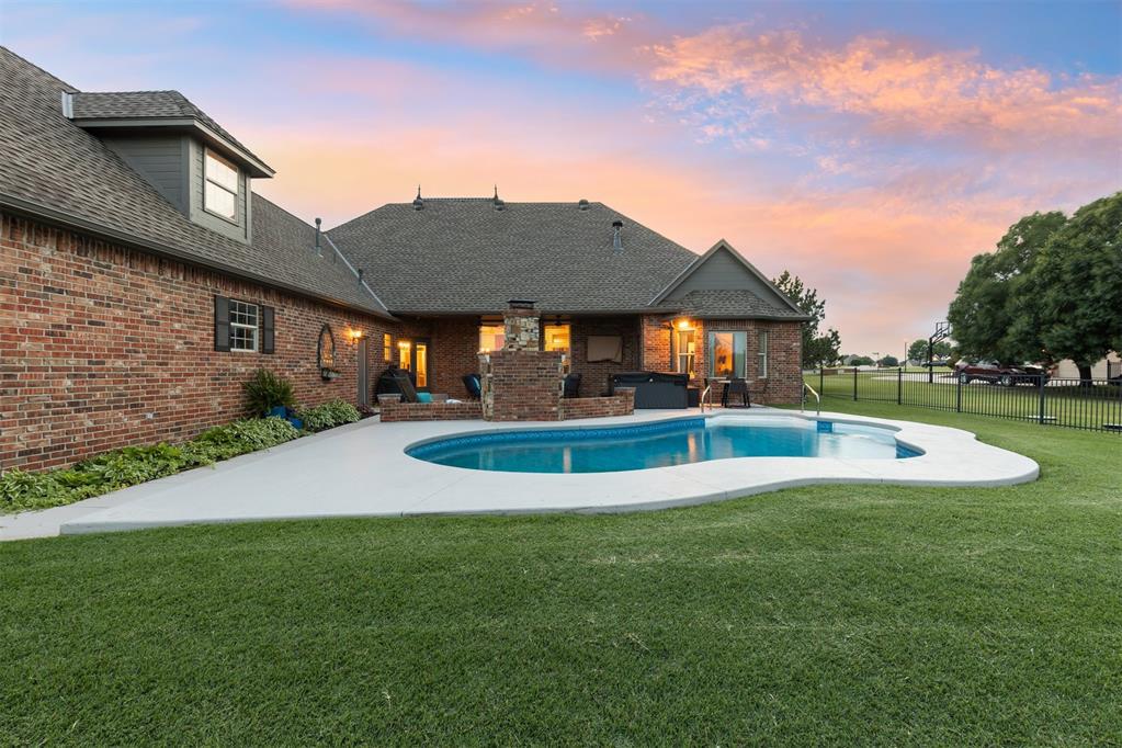22370 Cedar Ridge Road Property Photo 29