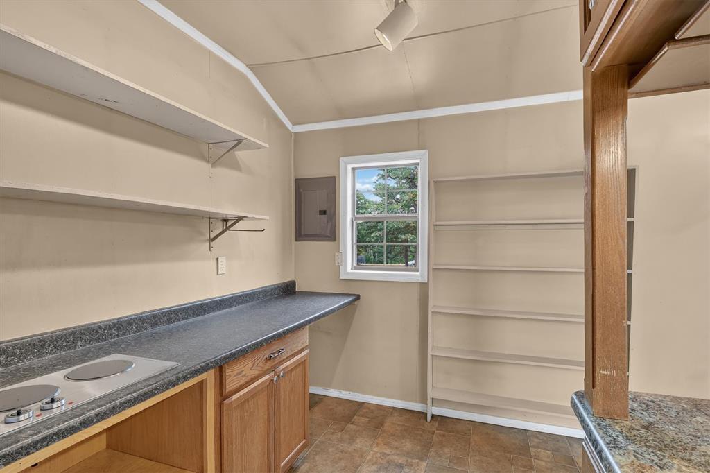 6780 Woods Acres Drive Property Photo 19