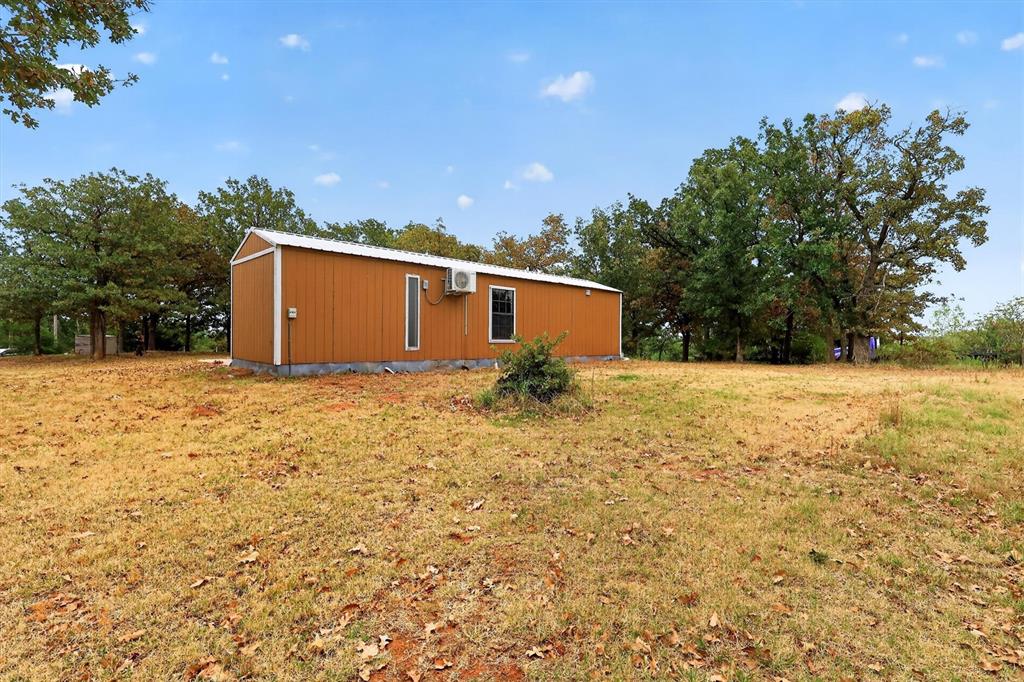 6780 Woods Acres Drive Property Photo 24