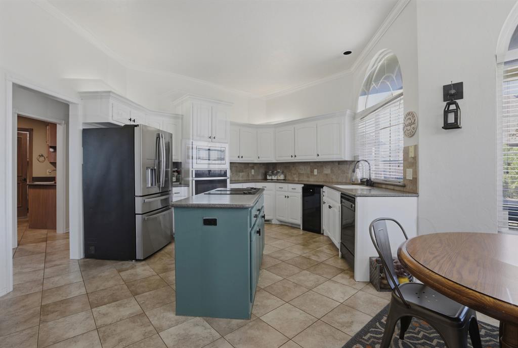 2501 Nw 153rd Street Property Photo 10