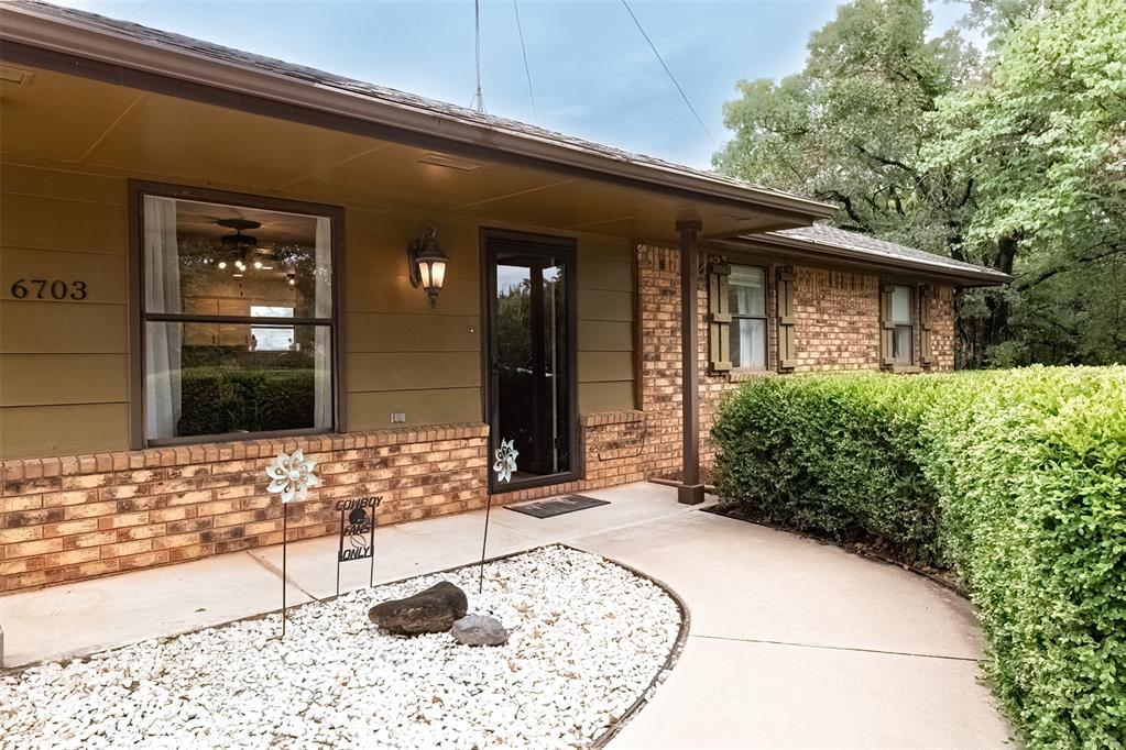 6703 Pecan Road Property Photo 4
