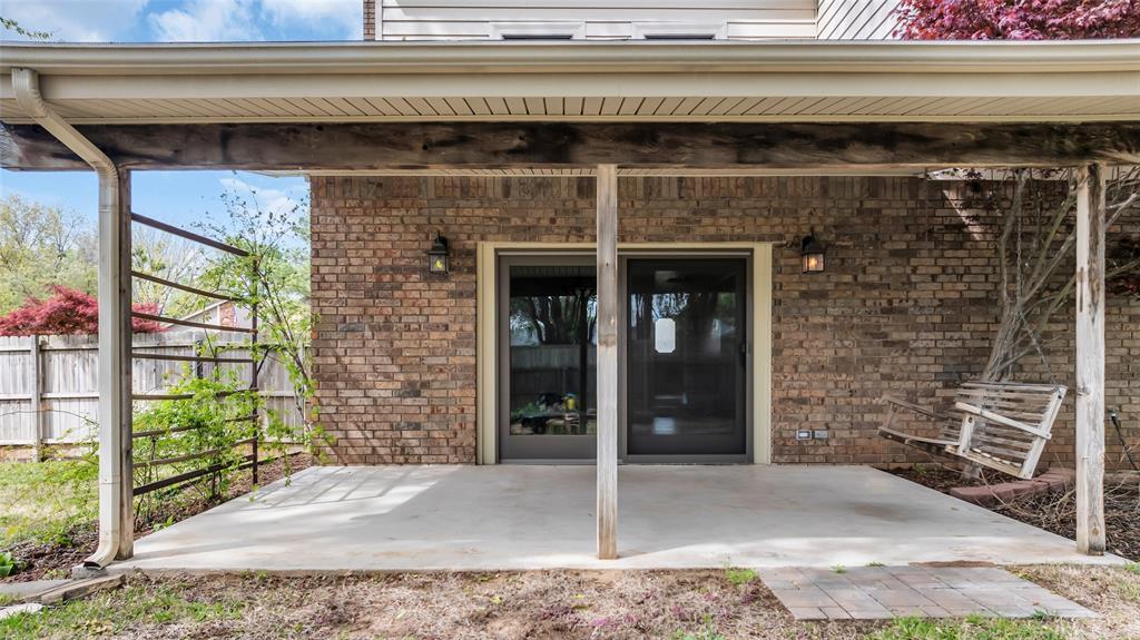 2400 Woodleaf Court Property Photo 39