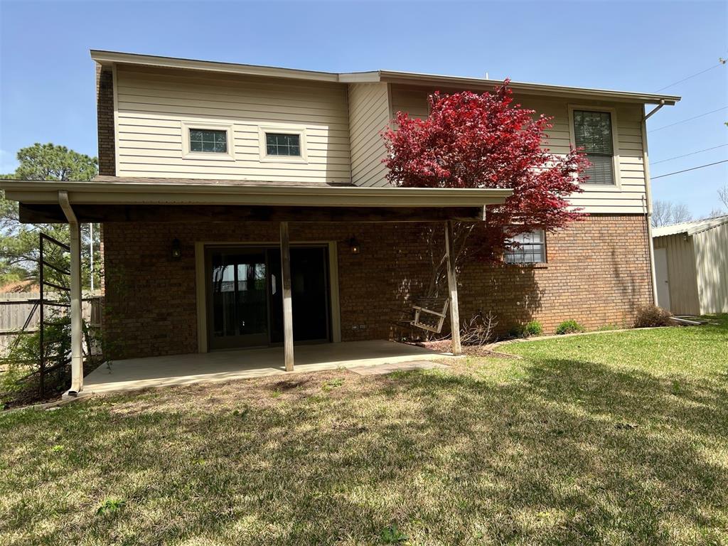 2400 Woodleaf Court Property Photo 46