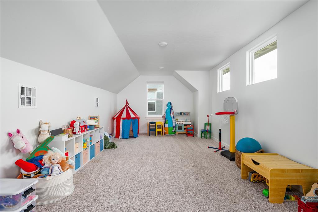 2424 Ridge Pine Road Property Photo 18