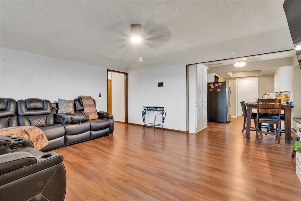 7508 Eastgate Drive Property Photo 6