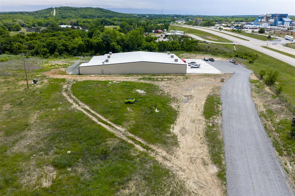 W 75 Highway Property Photo 4