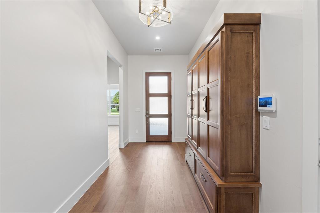 5000 Pont Neuf Road Property Photo 4