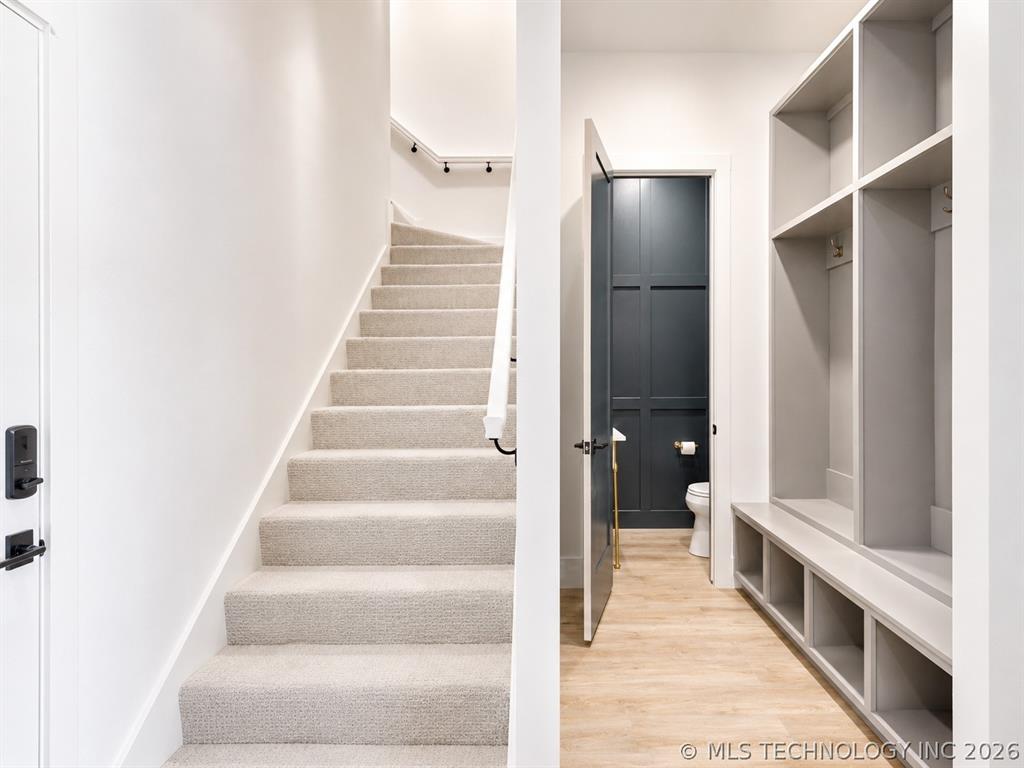 12381 Lakeview Road Property Photo 13