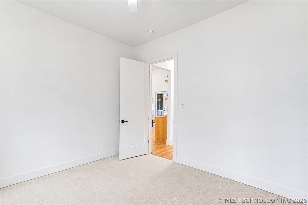 12381 Lakeview Road Property Photo 26