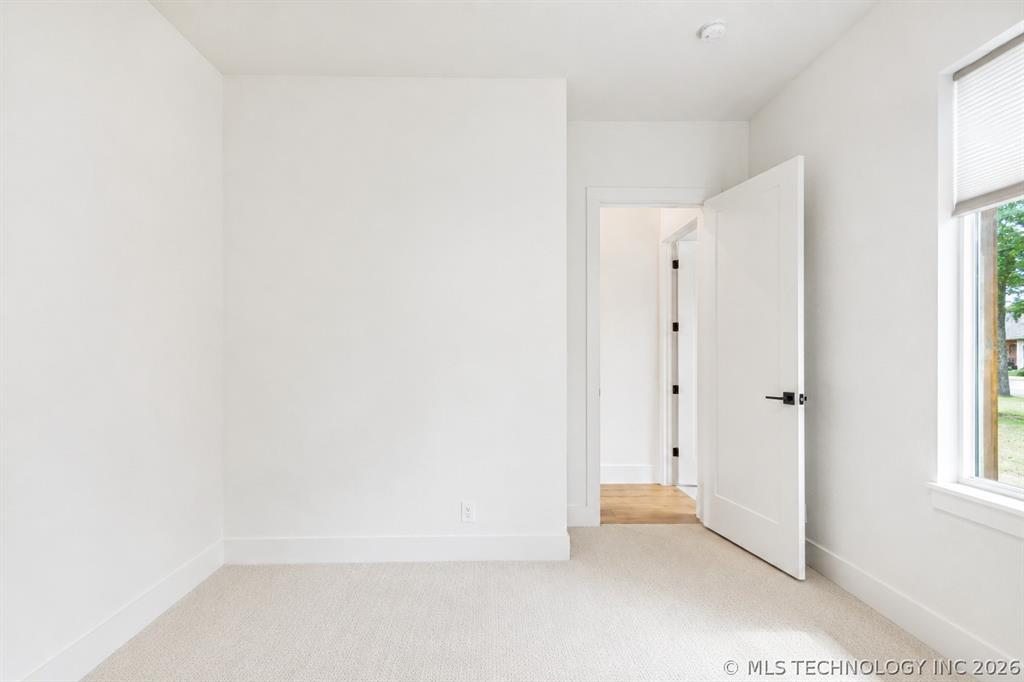 12381 Lakeview Road Property Photo 29