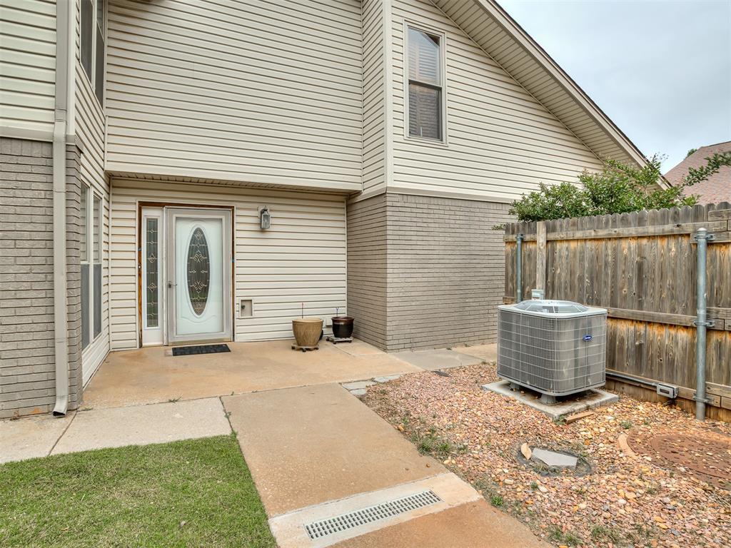 11374 Benttree Circle 11374 Property Photo 1