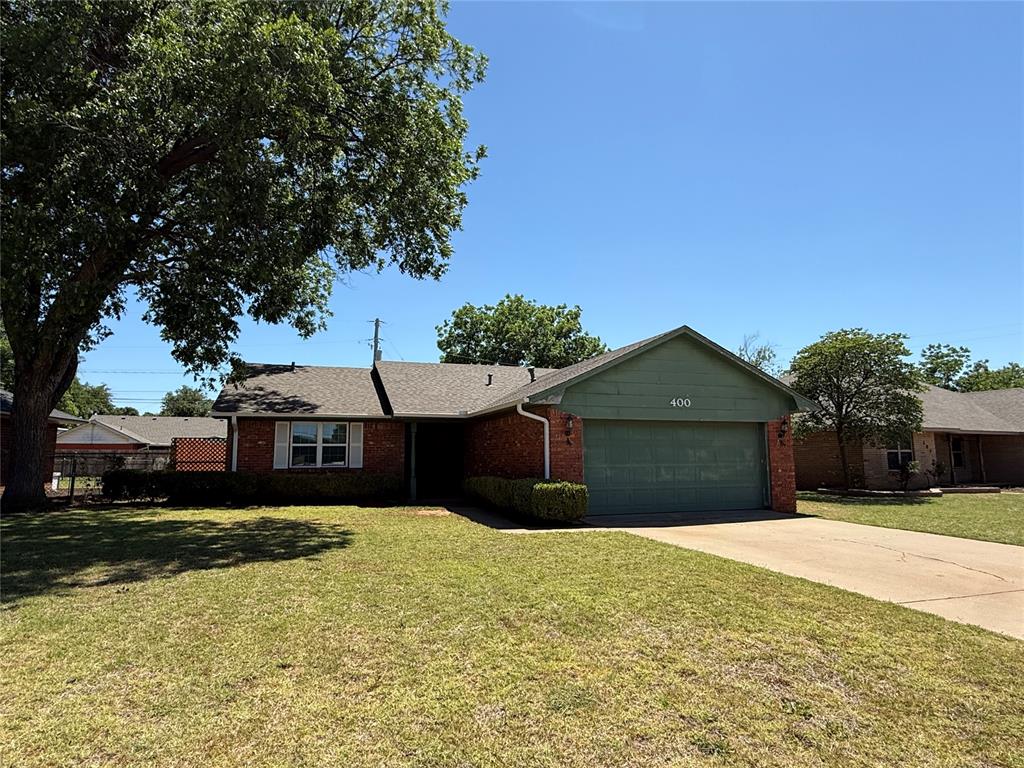 400 N Mockingbird Drive Property Photo 1