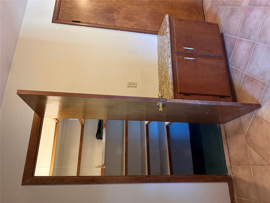 400 N Mockingbird Drive Property Photo 6