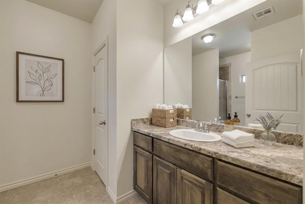 909 Sw 92nd Street Property Photo 16