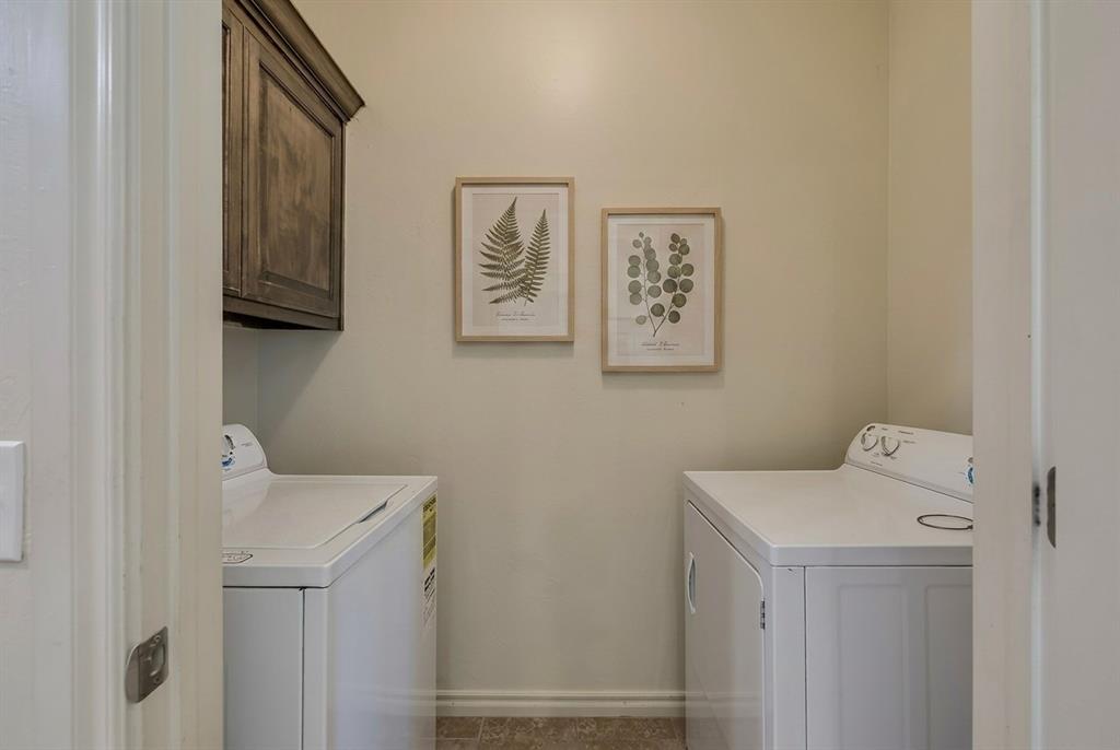 909 Sw 92nd Street Property Photo 25
