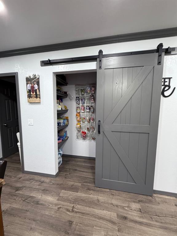 306 E 3rd Street Property Photo 13