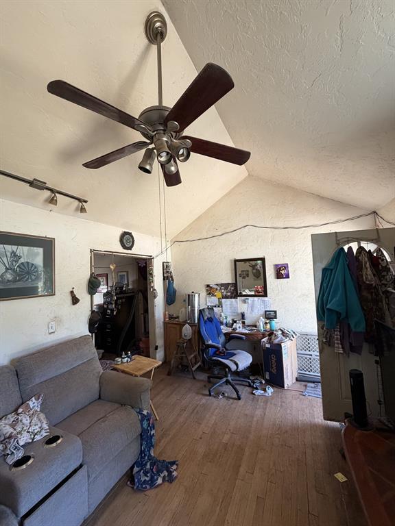 1129 Nw 56th Street Property Photo 6