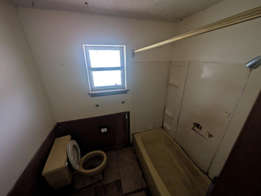 617 7th Street Property Photo 11