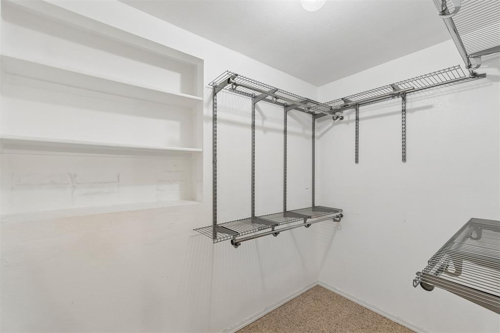 6424 Masons Drive Property Photo 14