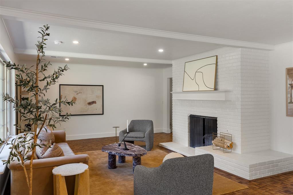1219 Westchester Drive Property Photo 15