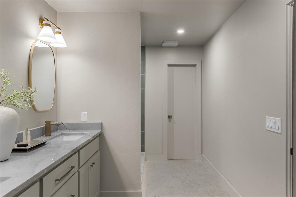 1219 Westchester Drive Property Photo 33