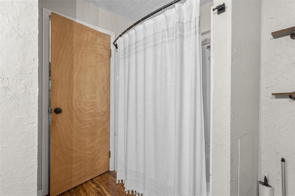 25568 N County Road 3175 Property Photo 25