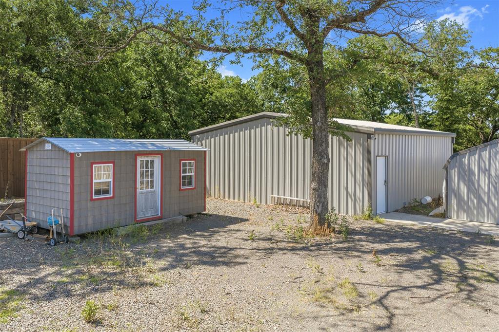 25568 N County Road 3175 Property Photo 45