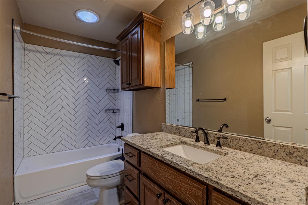 10808 Nw 117th Place Property Photo 34