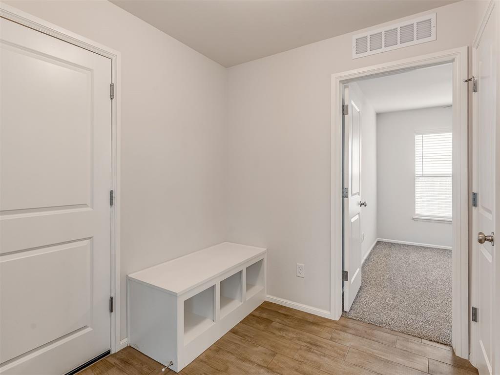 3023 Wister Road Property Photo 28