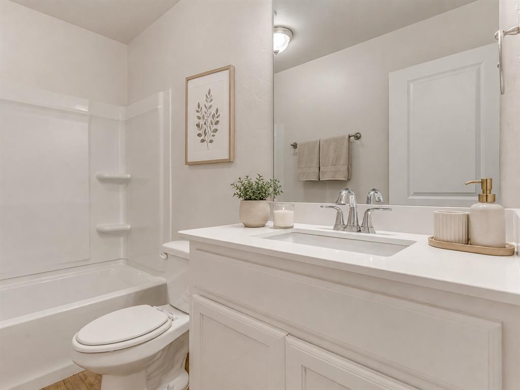 3023 Wister Road Property Photo 31